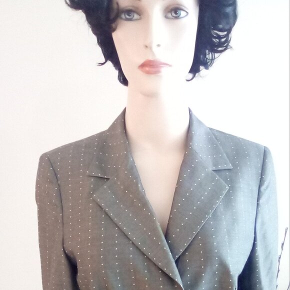 Escada Jackets & Blazers - Women's Escada Jacket Blazer Wool / Silk Blend Size 4 Bust 34" ( Doubled)